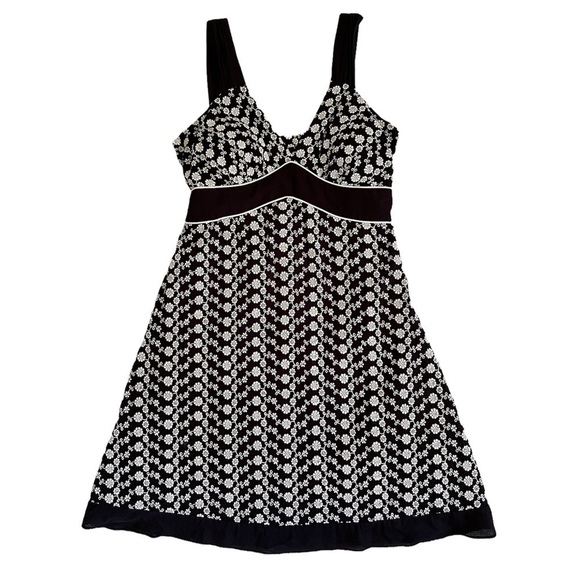 R&M Richards Floral Embroidered A-Line Midi Dress - Picture 4 of 17